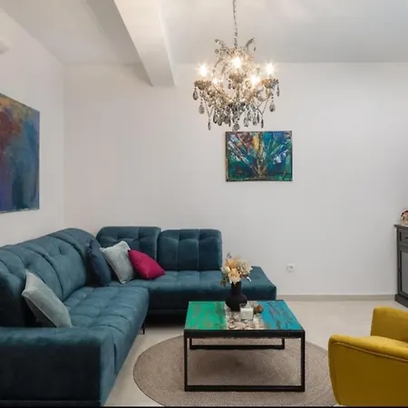 Pensa Villa *